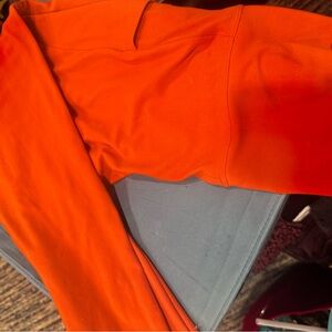 Vibrant Orange REI brand leggings Dior 2x